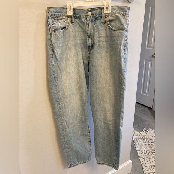 Madewell Denim - Madewell The Perfect Vintage Jean Woman’s size 28 light wash
